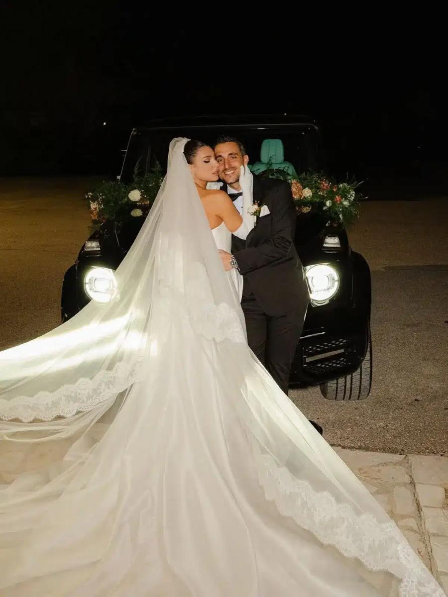 Σάκης Κατσούλης & Μαριαλένα Ρουμελιώτη: «Μαζί για πάντα» – Το παραμυθένιο άλμπουμ του γάμου τους 3 sakis katsoulis marialena roumelioti gamos 2.jpg