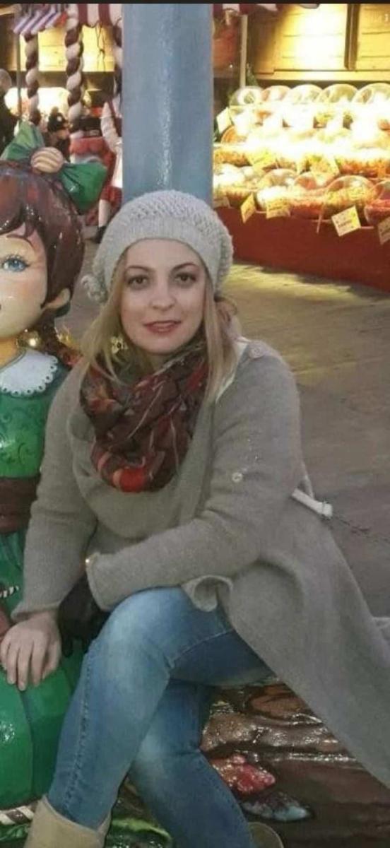 Από το γλέντι, στην τραγωδία, η Βασιλική, η Έλενα, η Σταυρούλα λίγες ώρες πριν την έκρηξη ήταν στην κοπή της πρωτοχρονιάτικης πίτας της Βιολάντα 8 thima trikala 1 3