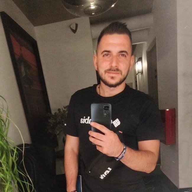 Ρουμανικές Αρχές: Εξετάζουν παθολογικά αίτια στον οδηγό του βαν για το τροχαίο δυστύχημα 5 d4ea3b143d9a4104a20aaa7f599fd0d2