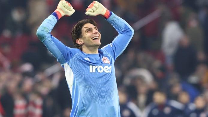 Μυθικά χρήματα εξασφάλισε ο Ολυμπιακός με τη νίκη στο Άμστερνταμ