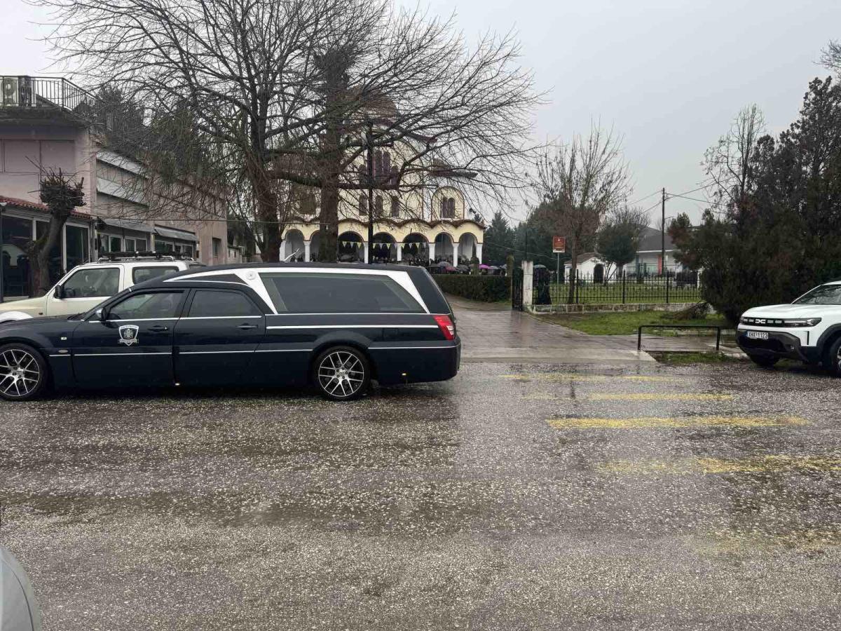 kideia boukouvala violanta 4