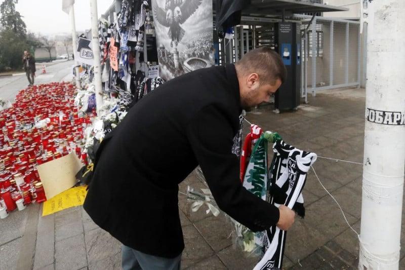 Συγκινημένος στην Τούμπα ο Γκαγκάτσης - Τίμησε τη μνήμη των φίλων του ΠΑΟΚ