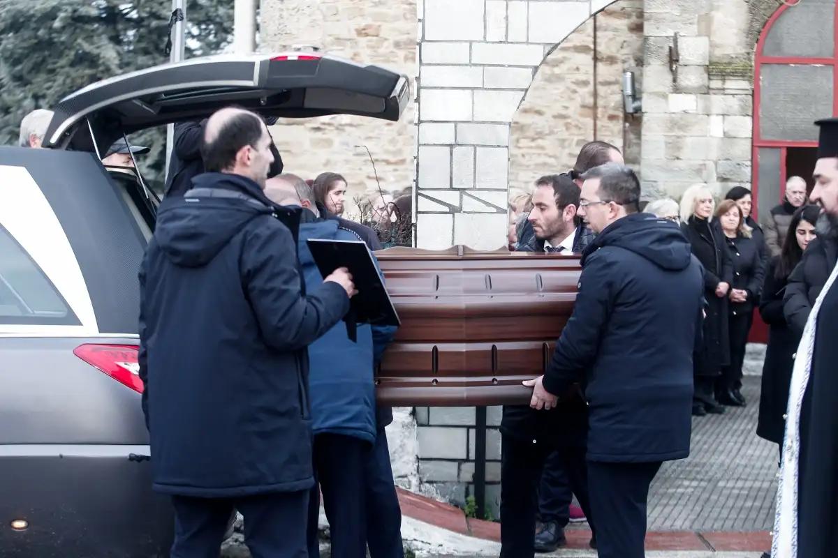 agapi kideia violanta3 1