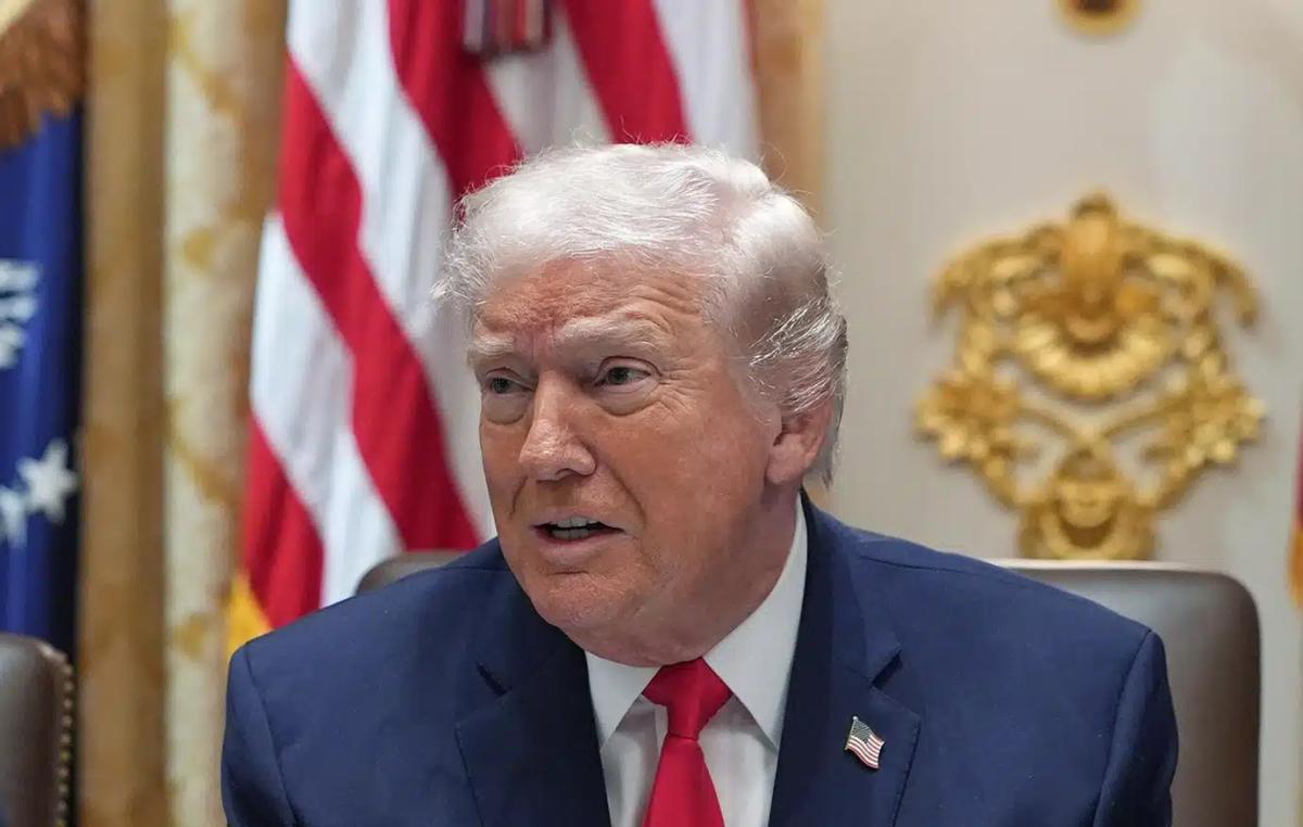 Ο Ντόναλντ Τραμπ «έχει πάθει εγκεφαλικό» και «είναι σε αρχικό στάδιο άνοιας» – Ανησυχητικά σενάρια για την υγεία του Αμερικανού προέδρου 4 trump3