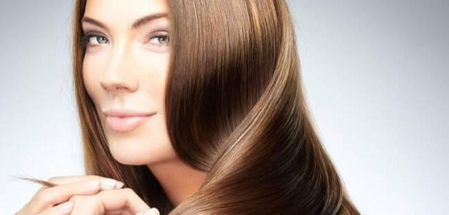 Αμυγδαλέλαιο: 27 κόλπα ομορφιάς για απαλή επιδερμίδα, νεανικό πρόσωπο, δυνατά μαλλιά και γερά νύχια 2 20201115 5fb16fc5d61b1