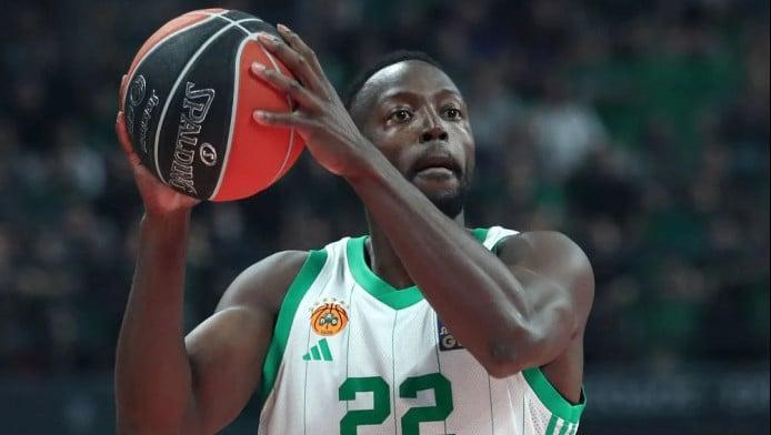 Ξέσπασμα από τη σύζυγο Γκραντ σε οπαδούς ΠΑΟ - "Βγάλτε τον σκασμό"! (Vid)