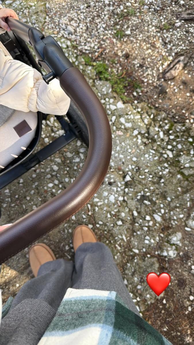 Ελένη Τσολάκη: Η σαββατιάτικη βόλτα με την κόρη της και το τρυφερό μήνυμα 3 625904465 18565380778050233 5732646754045132267 n