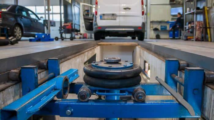 Έρχονται αλλαγές στα ΚΤΕΟ – Ποιος έλεγχος γίνεται αυστηρότερος και θα κόβει χιλιάδες αυτοκίνητα 3 kteo 250425 3 1