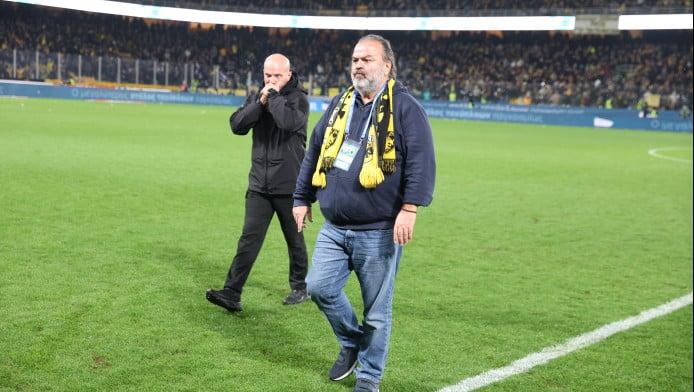 Επεισόδιο Ηλιόπουλου-Καραπαπά! Τί συνέβη μετά το τέλος στο ΑΕΚ-Ολυμπιακός