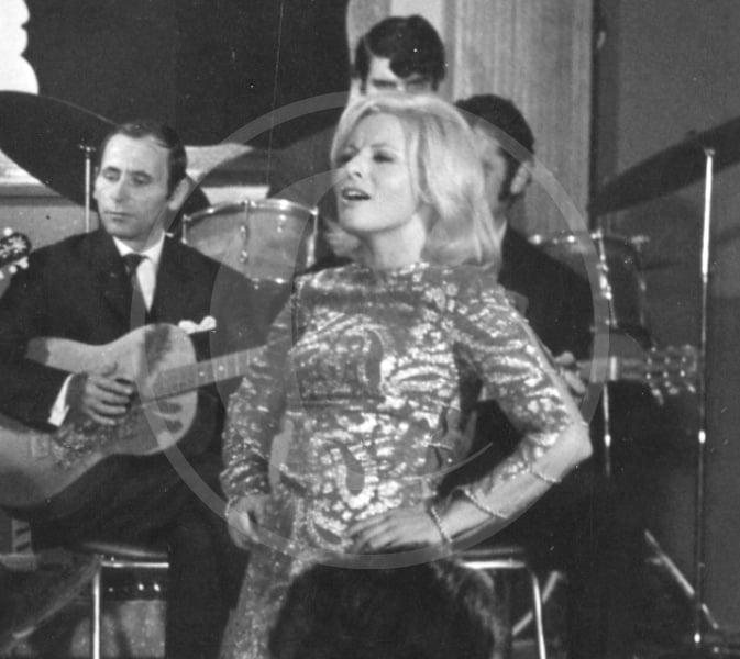 Πώς είναι σήμερα στα 84 η πασίγνωστη ηθοποιός και τραγουδίστρια του ελληνικού κινηματογράφου 7 agapi moy paliogria