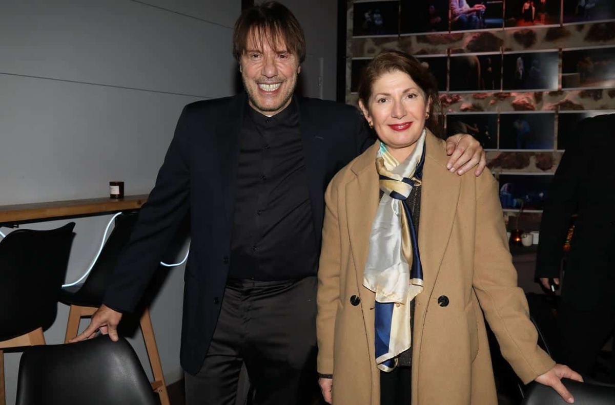 Στράτος stratos