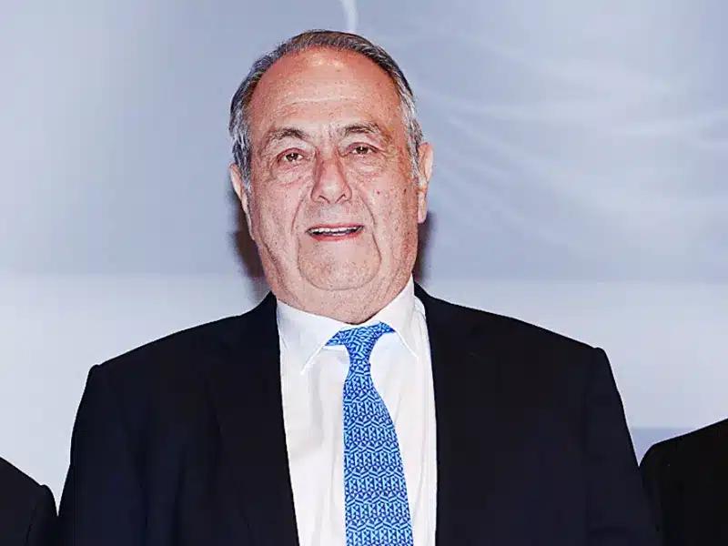 gerardos papadakis.png