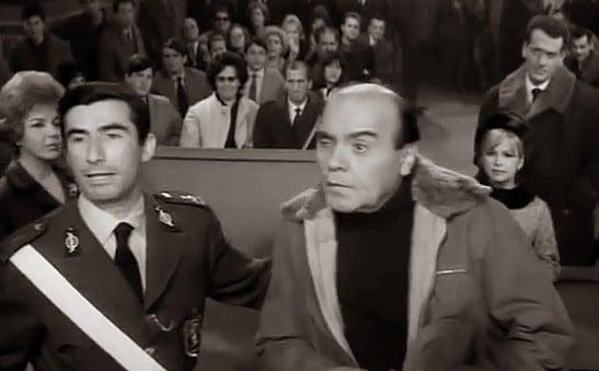 Δεν θα πιστέψετε τι γράφει ο τάφος του Βασίλη Αυλωνίτη 50 χρόνια μετά 3 c4ca4238a0b923820dcc509a6f75849b 230