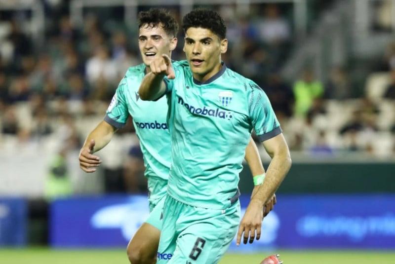 Αποκάλυψη: Η πρόταση Ολυμπιακού για Τσάπρα, πόσα παραπάνω έδωσε ο Αλαφούζος