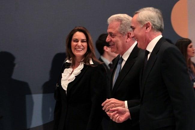 Δημήτρης Αβραμόπουλος: Η πρώτη εξομολόγηση για το διαζύγιο μετά από 30 χρόνια γάμου με τη Βίβιαν Σπανούδη 6 c4e0e7abc1494a27aeea00d267ea9bdd