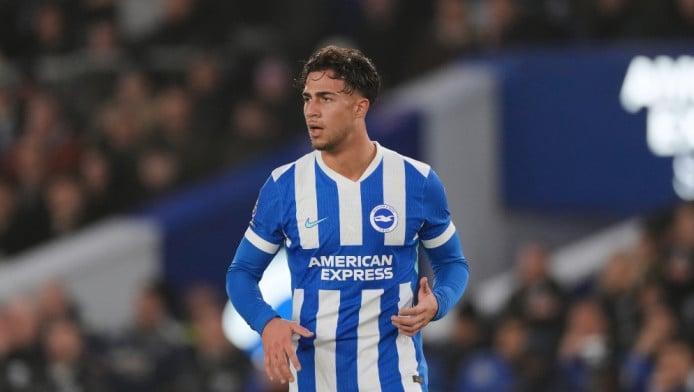 Πυρά στην Μπράιτον για Κωστούλα: "Έδωσαν 30 εκατομμύρια για έναν ανέτοιμο" 