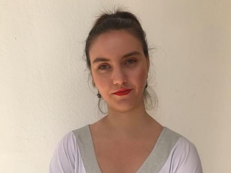 Ηλικιωμένος άνδρας παρενόχλησε τυφλή γυναίκα μέσα στον δρόμο – Προσποιήθηκε ότι θέλει να τη βοηθήσει 2 210720164603 christina sarri1