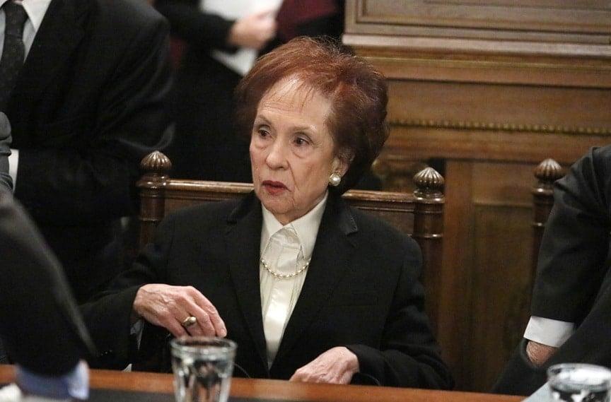 Πέθανε η Άννα Μπενάκη Ψαρούδα – Η πρώτη γυναίκα Πρόεδρος της Βουλής 1 anna psadoura