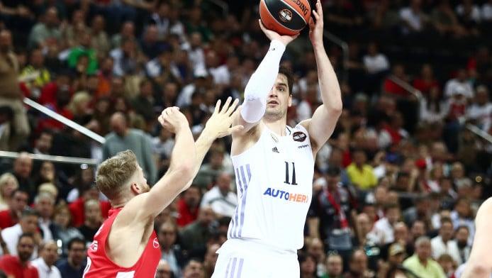 Χεζόνια: Η ρήτρα-πρόκληση για το NBA και ο «μνηστήρας» που δεν περιμέναμε!