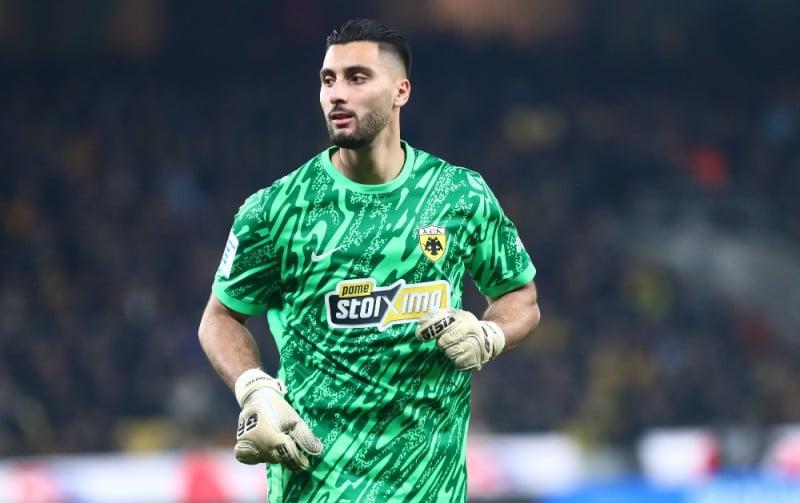 Αποθέωση Στρακόσια στην Αλβανία: "Η καλύτερη σεζόν της καριέρας του"