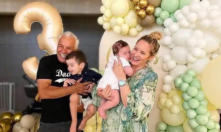 992d8250 anabrand oikogeneia