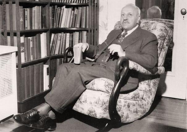 Γεώργιος Παπανικολάου: Ο άνθρωπος που όλες οι γuναίκες οφεiλουν εuγνωμοσύνη 2 66 2