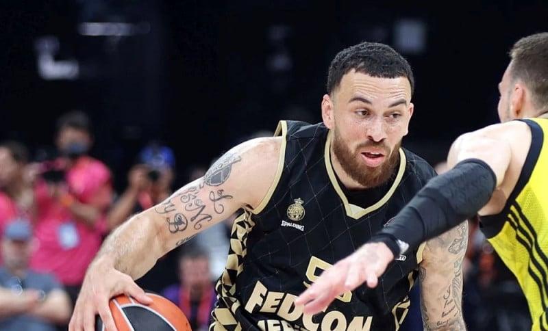 Σκάει... βόμβα με Τζέιμς στη Euroleague: "Ξεκίνησαν οι συζητήσεις"!