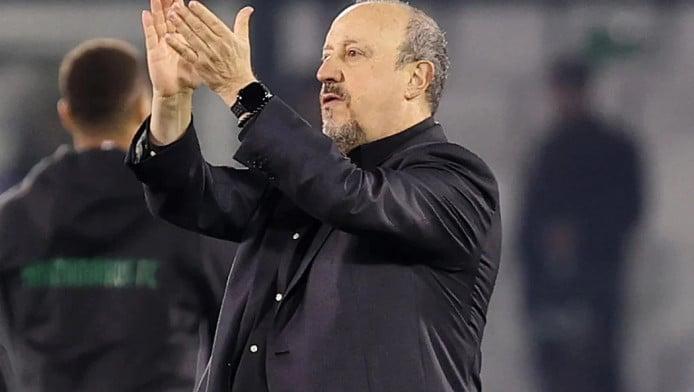 Μπενίτεθ: «Θα πρέπει να αλλάξουμε την προσέγγιση»