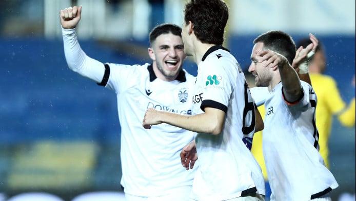 "Κανείς δεν ανταποκρίθηκε στο '10' στον ΠΑΟΚ - Σχήμα με δύο φορ"