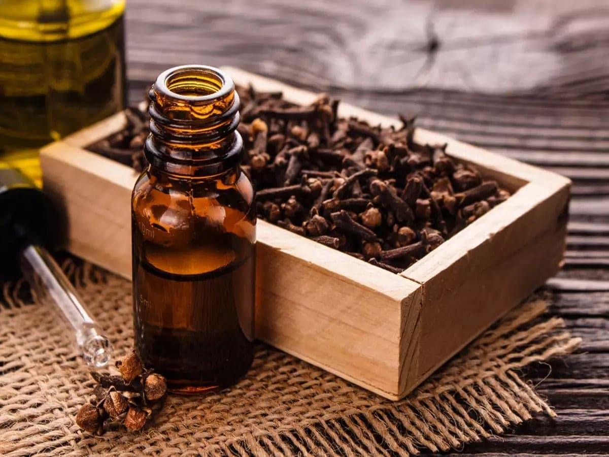 must know beauty hacks of clove