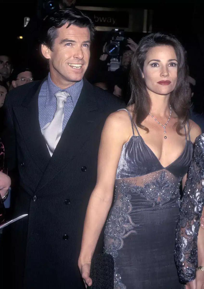 pierce brosnan keely shaye smith 4 050924 f7512304f63d4ddab04d972ba0d7f3da
