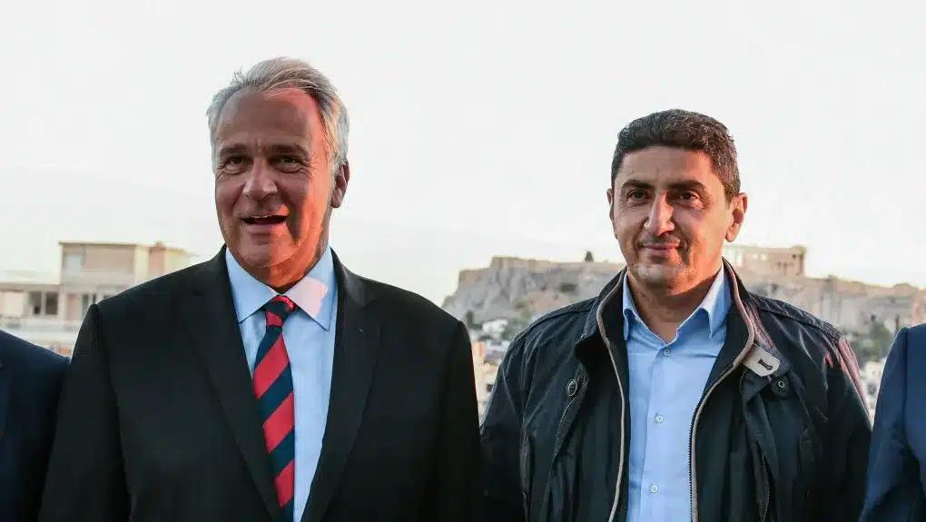 voridis augenakis.png