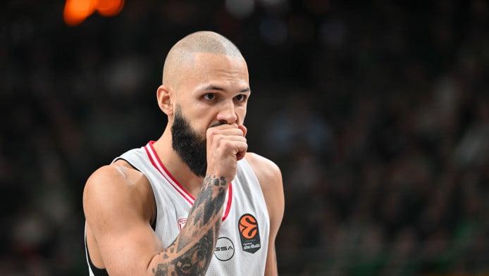 Ο Φουρνιέ ζήτησε φάουλ στο φινάλε - Του τα έχωσε ο Μπαρτζώκας! (Vid)