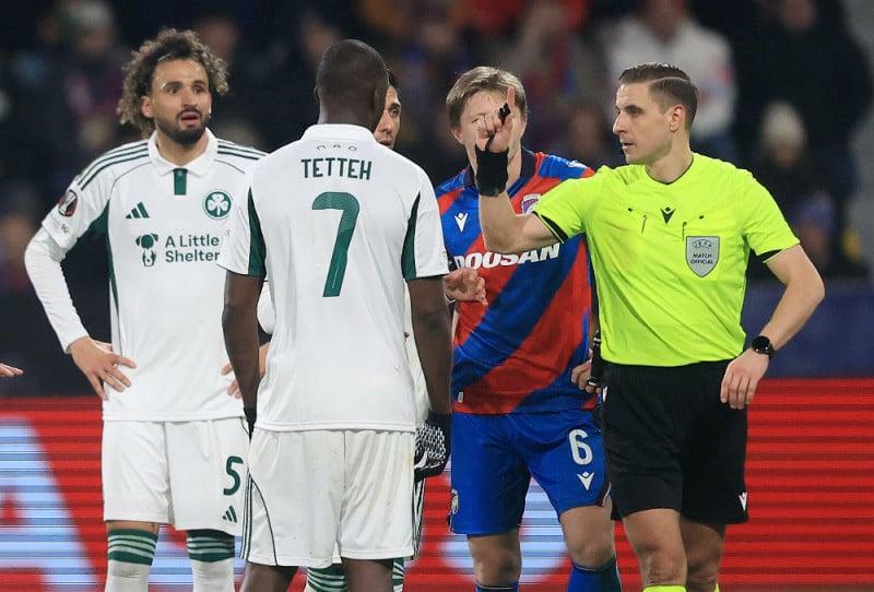 Ηρωική πρόκριση ΠΑΟ στα πέναλτι με Λαφόν! Αντεξε με 10, μαγικός Τεττέη (VD)