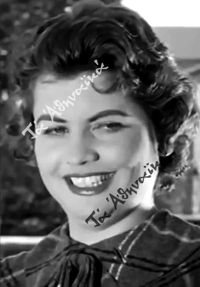 Μοναχή σε μοναστήρι η ηθοποιός που έπαιξε σε πασίγνωστη ελληνική ταινία 1 1 17 1024x1473 1