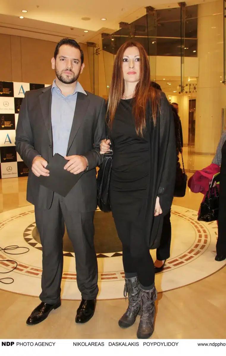 0749 manti lampoy 13112012 iefimerida.jpg