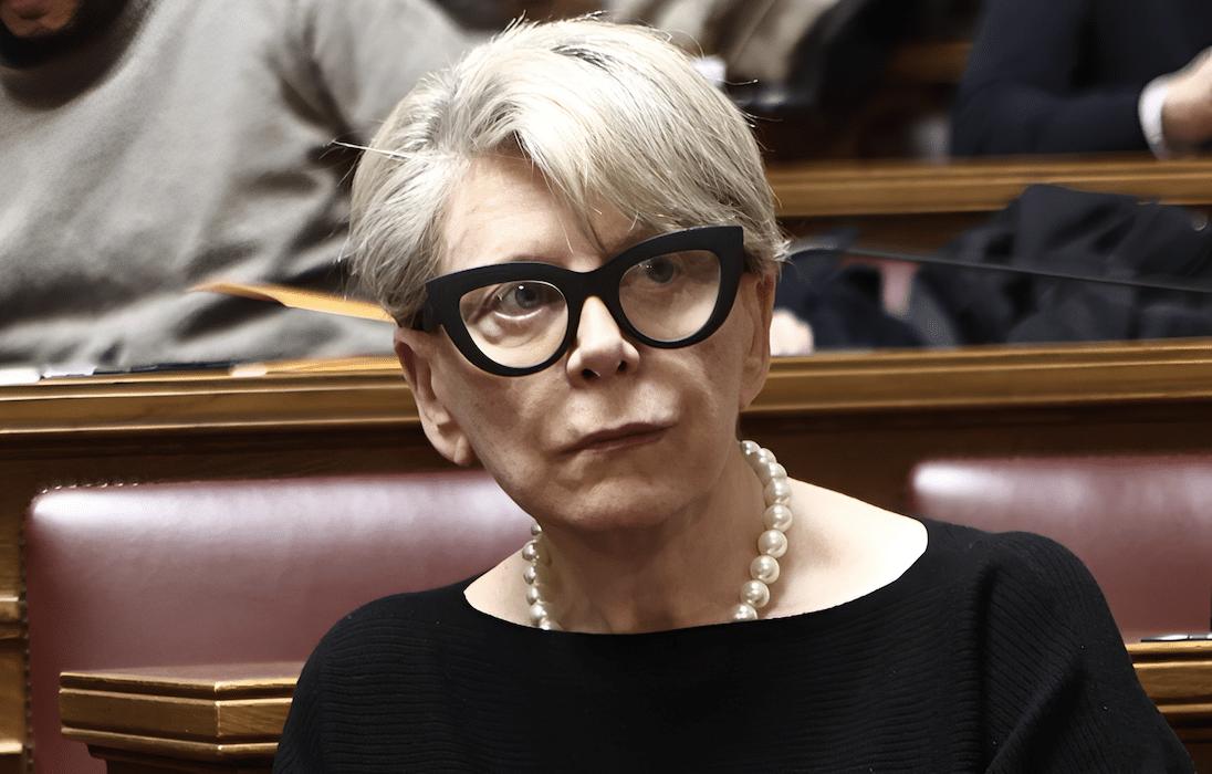 Ακρίτα: «Έχουν ξεσκίσει τις Ελληνίδες στο Ντουμπάι, κινδυνεύει η ζωή τους» 1 3 1