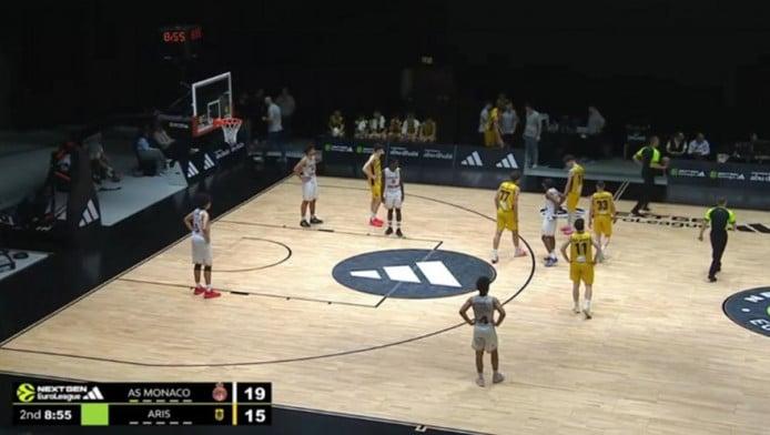 Άρης: Εγκλωβισμένη στο Άμπου Ντάμπι η ομάδα μπάσκετ Κ-18