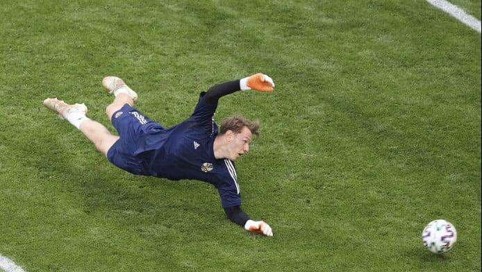 Ο Σαφόνοφ και η μυστηριακή παράδοση των Ρώσων τερματοφυλάκων (ΒΙΝΤΕΟ)