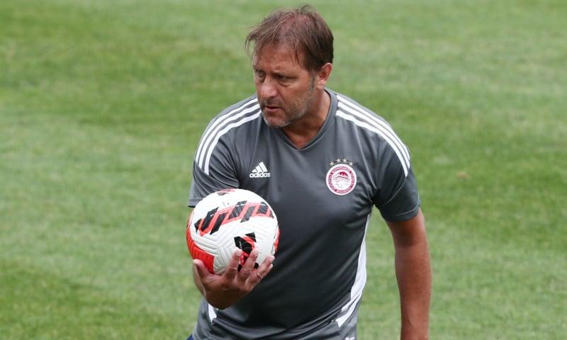 "Αντίπαλοι" Μαρτίνς-Γιοβάνοβιτς για μεγάλη ομάδα - "Πάγο" σε Ελλάδα, Σερβία