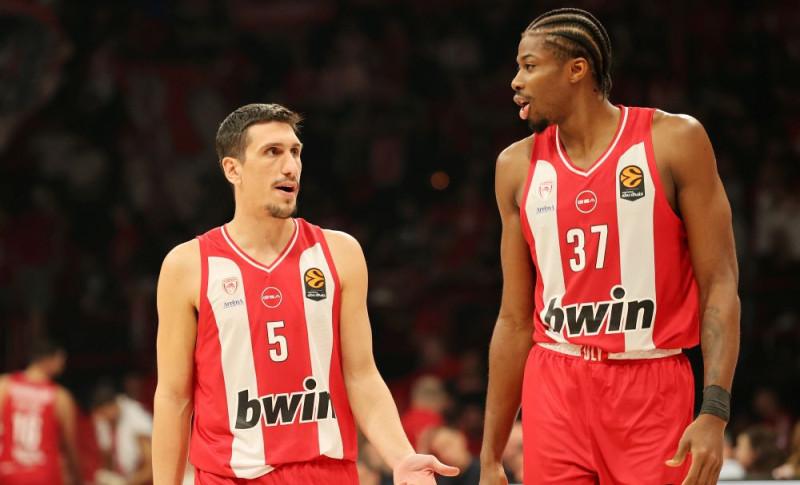 Τελευταία μάχη: Ολυμπιακός και ΠΑΟ… χτυπούν τον ίδιο παίκτη από Ευρωλίγκα!