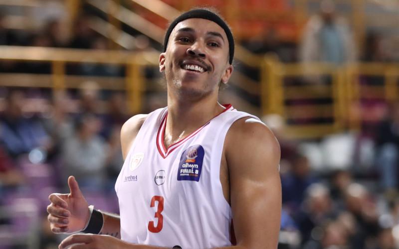 Γουόρντ: «Περιμένω να έχει πολύ θόρυβο εκεί μέσα»