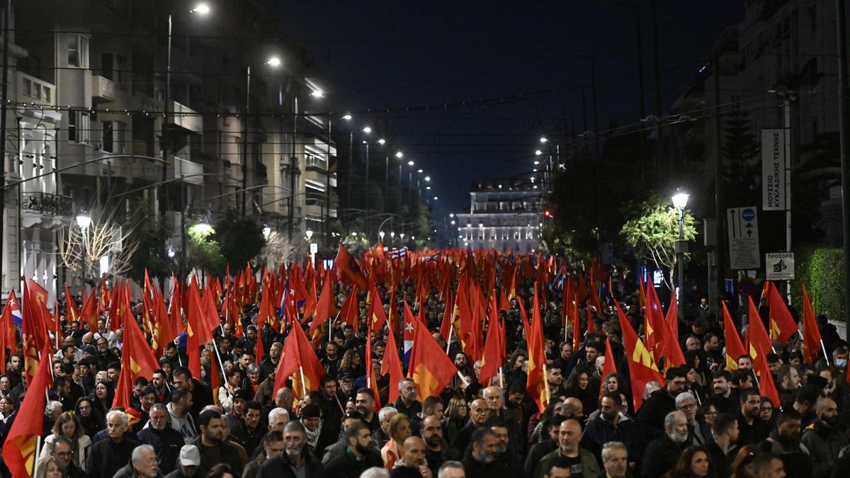 sygkentrosi cuba poreia 9