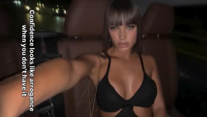 Χαμός με τα δύο νέα ΒΙΝΤΕΟ της Μαριγκόνα από τη λιμουζίνα και το ντουζ!