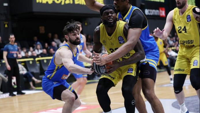 Πέρασε... αέρα από το Μαρούσι το Περιστέρι (ΒΙΝΤΕΟ)