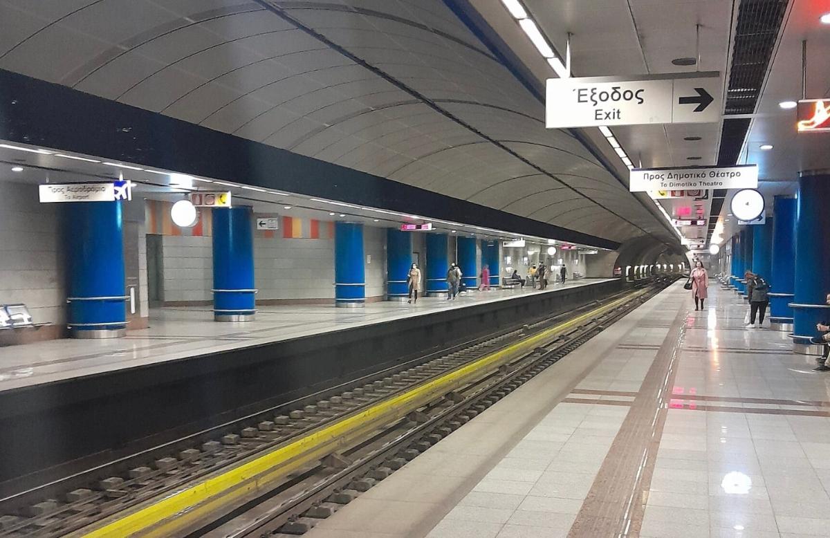 Ληστές απείλησαν με όπλο επιβάτες στο μετρό και τους έκλεψαν - Συνελήφθησαν από την αστυνομία 2 2026 03 14 19.26.09