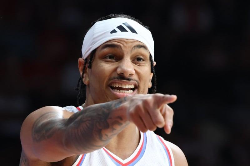 Τελειώνει το… θρίλερ Φρανσίσκο - Ολυμπιακός για Χολ και plan b με Ρόμπινσον