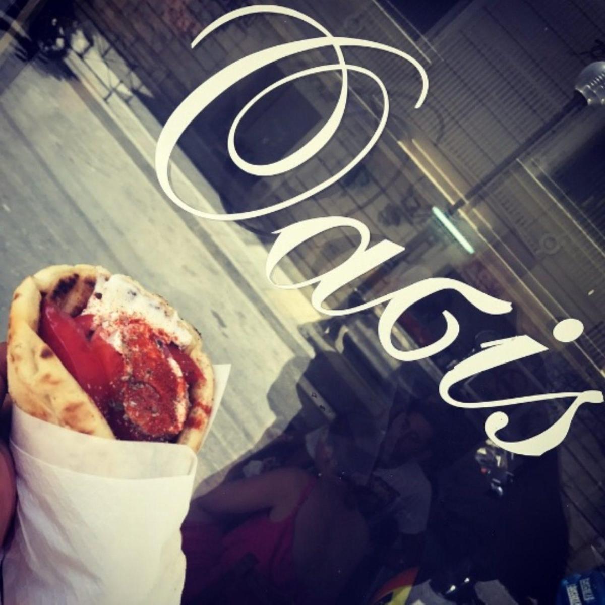 Κι ας κλείνει νωρίς κι ας περιμένεις στην ουρά: Αυτό το σουβλάκι είναι απ’ τα καλύτερα στην Ελλάδα 2 89 1536x1536 1