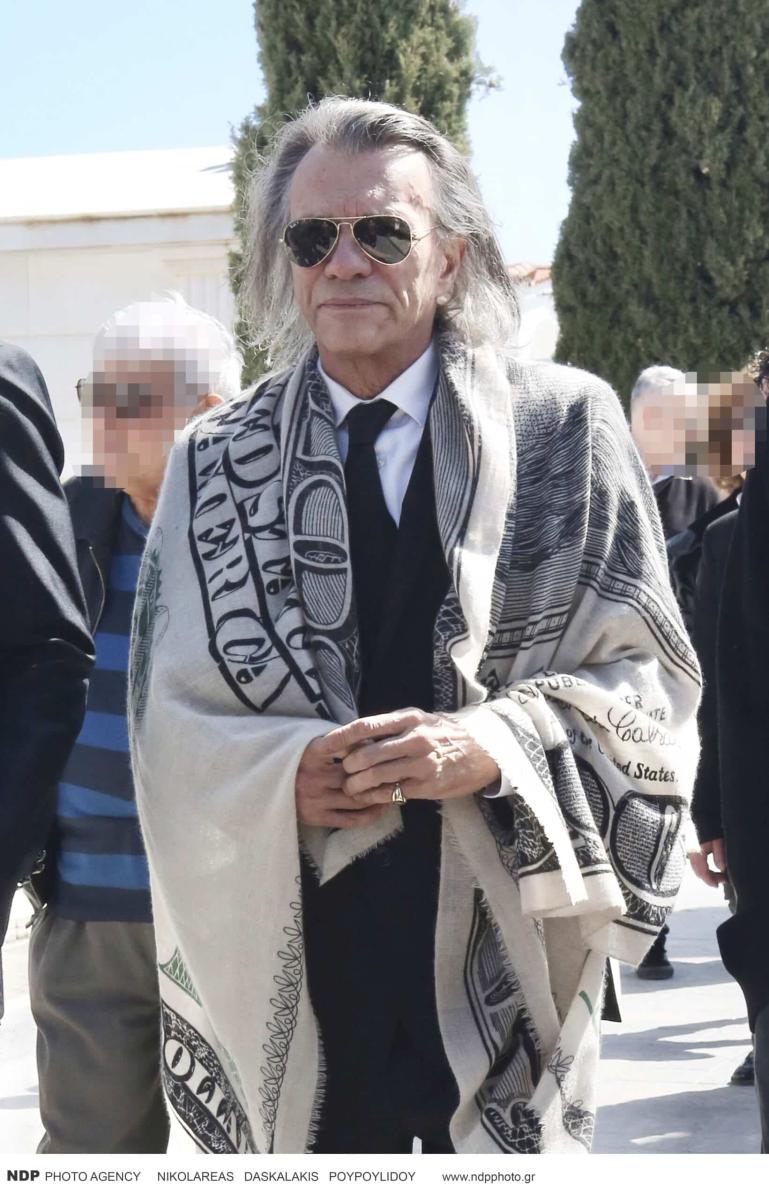 Ο Ηλίας Ψινάκης αποχαιρετά τον Γιώργο Μαρίνο: «Μια φορά κι έναν καιρό ήταν τέσσερις κολλητοί φίλοι...» 1 32 scaled