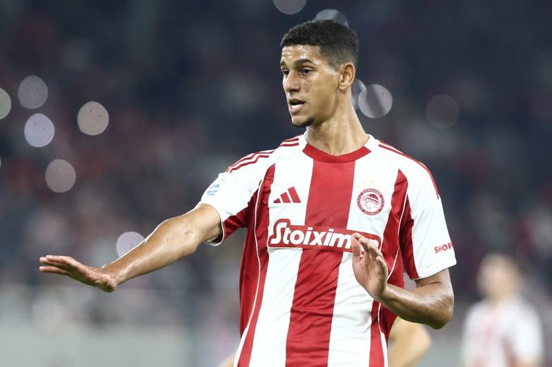 Σκάει μεγάλη πώληση Ολυμπιακού, ψάχνει αντικαταστάτη - Άσχημα νέα για Μάνσα